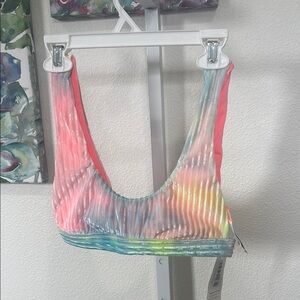 Dippin Daisy’s Rainbow Festival Top